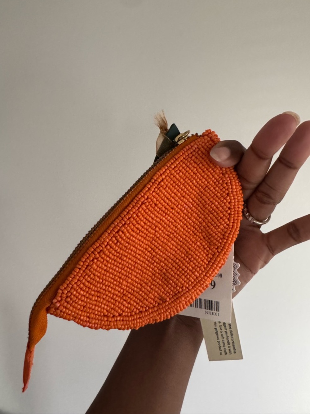 Orange Slice Beaded Wristlet - Orange & White - Picture 4 of 4